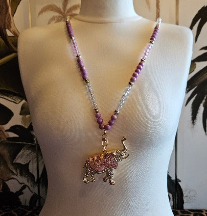 Halskette Perlen lila mit Strass-Anhänger