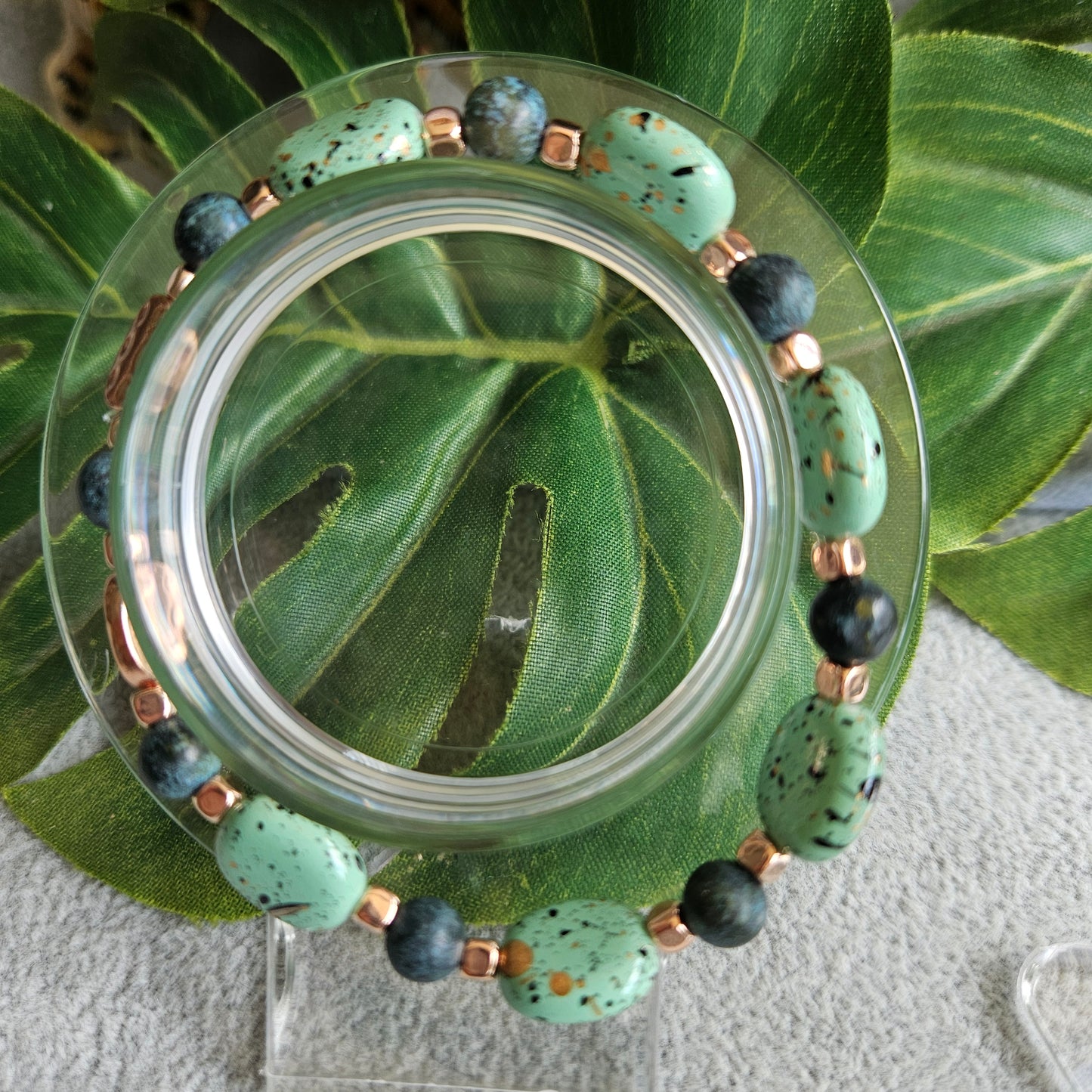 Armbänder grün Perlen