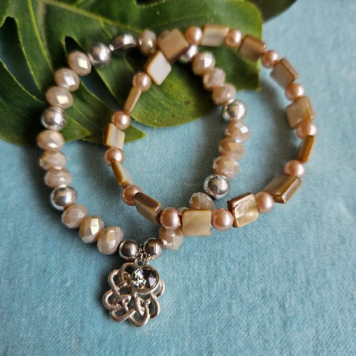 Armbänder Naturperlen beige