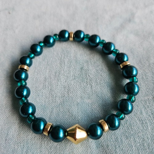 Armbänder Perlen 2er-Set türkis mit Glücksanhänger