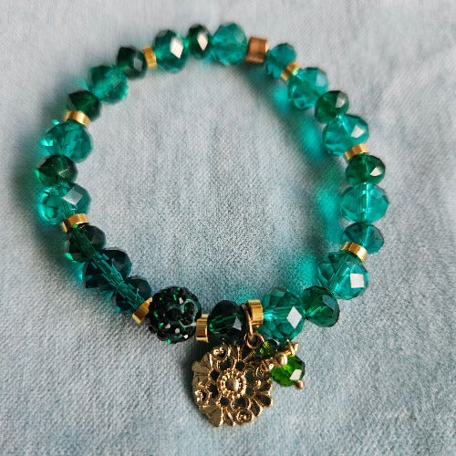Armbänder Perlen 2er-Set türkis mit Glücksanhänger