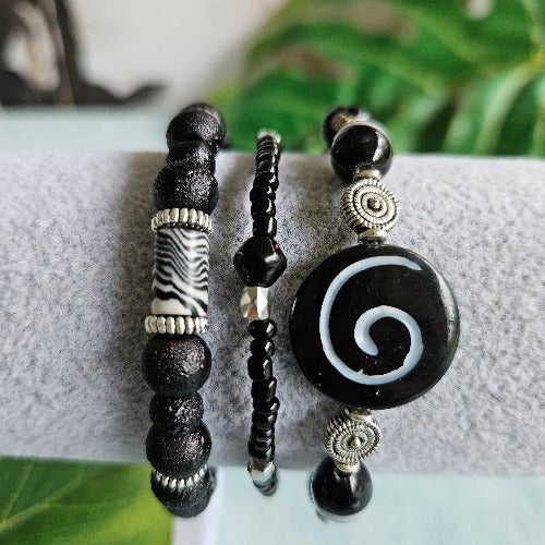 Armbänder Natursteinperlen schwarz