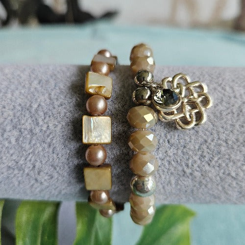 Armbänder Naturperlen beige