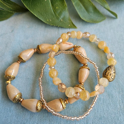 Armbänder Naturstein Perlen beige