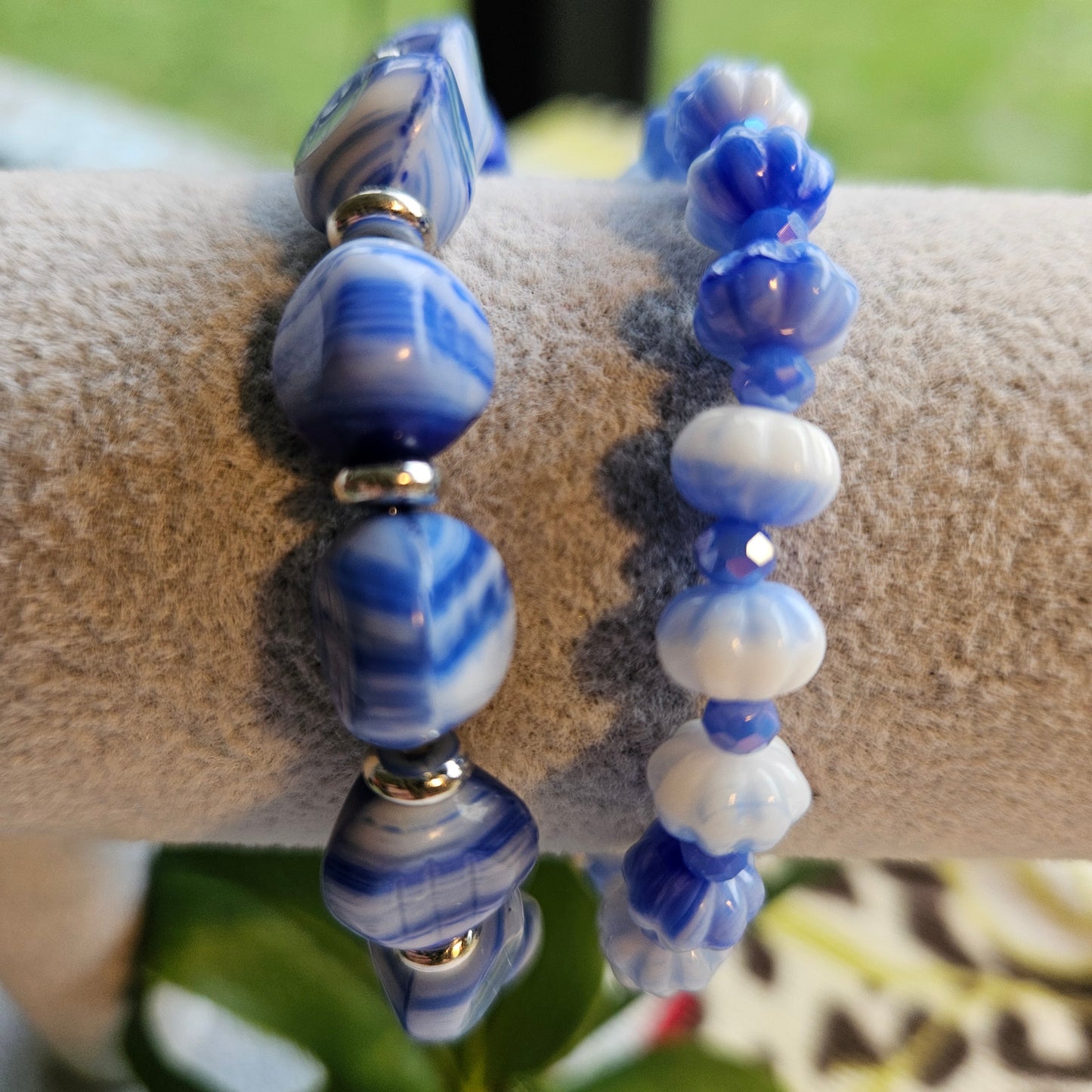Perlenarmbänder Stein Blau/Weiß 2 Stück