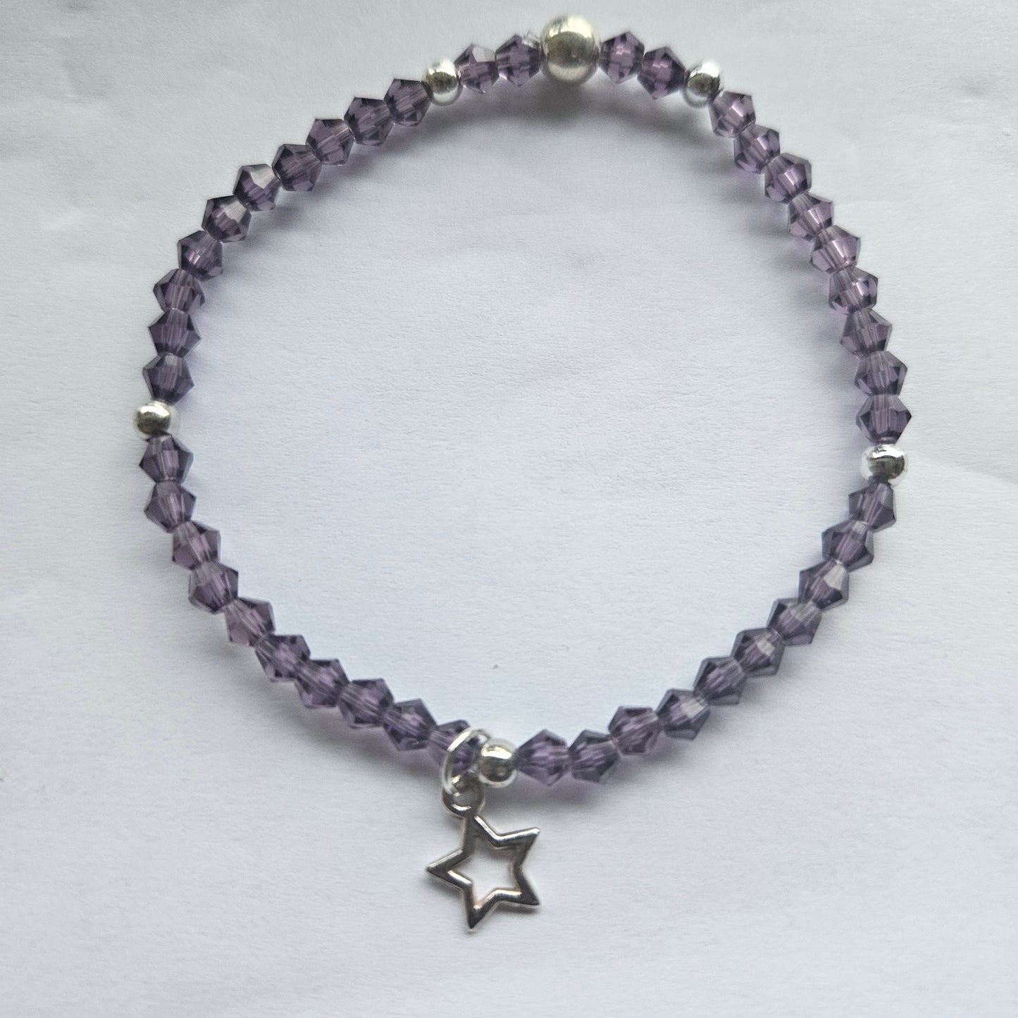 3 Perlenarmbänder Lila mit Anhänger