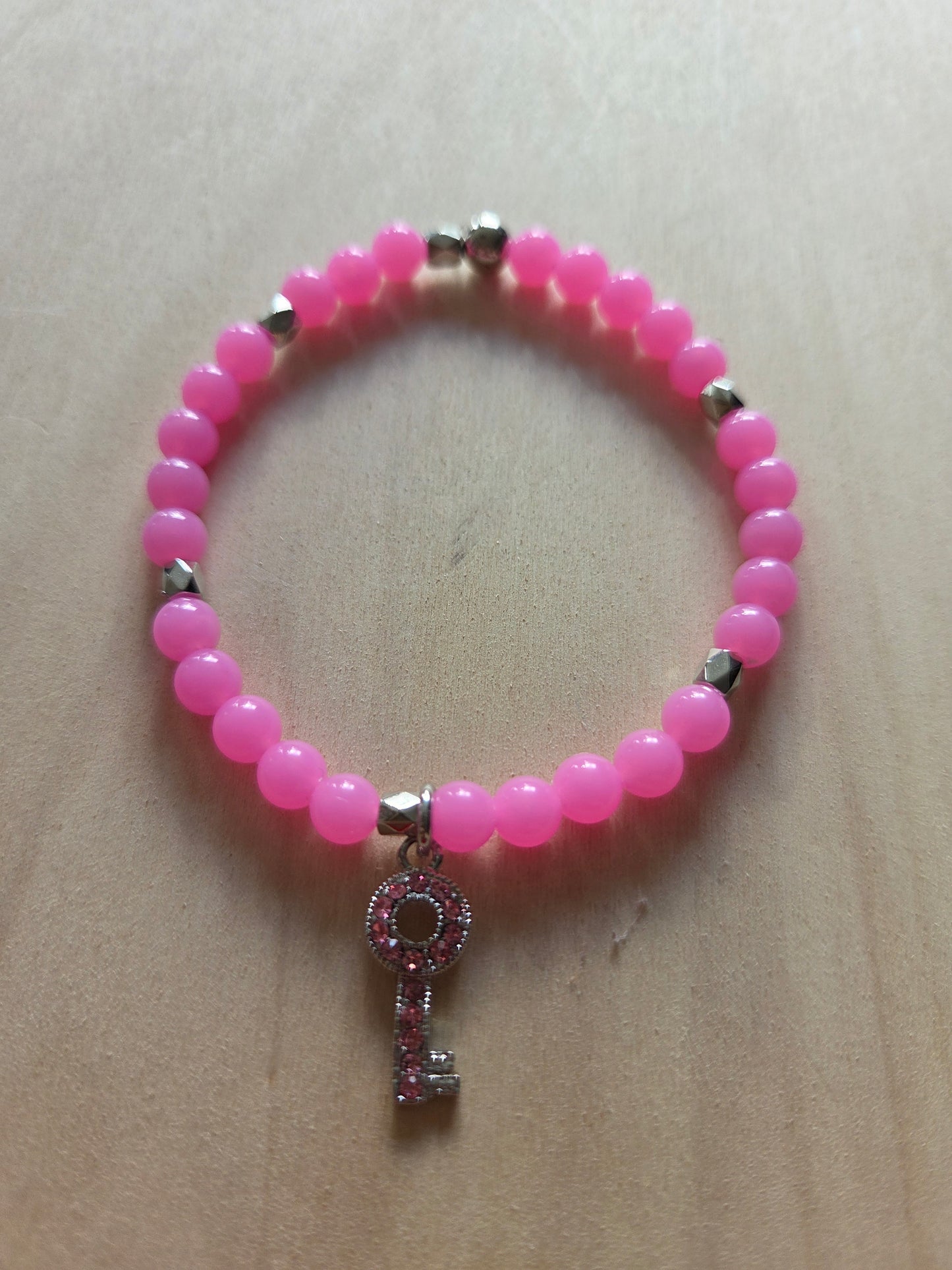 Armbänder 4 er Set Perlen Rosa/Pink mit Herz /Schlüssel AH