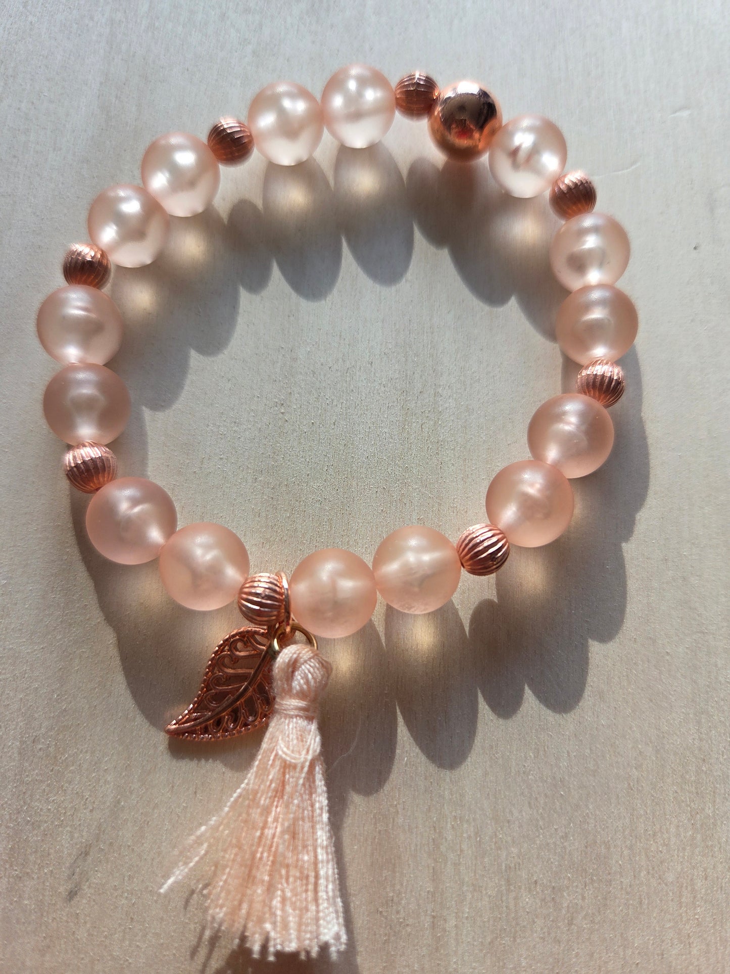 Armbänder Glasperlen mit Anhänger und Quaste