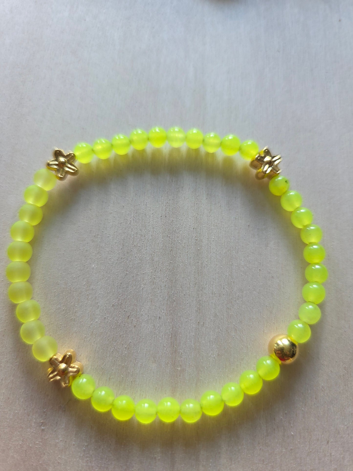 Armbänder Gelb 3 er Set Glas Perlen mit Blütenperlen