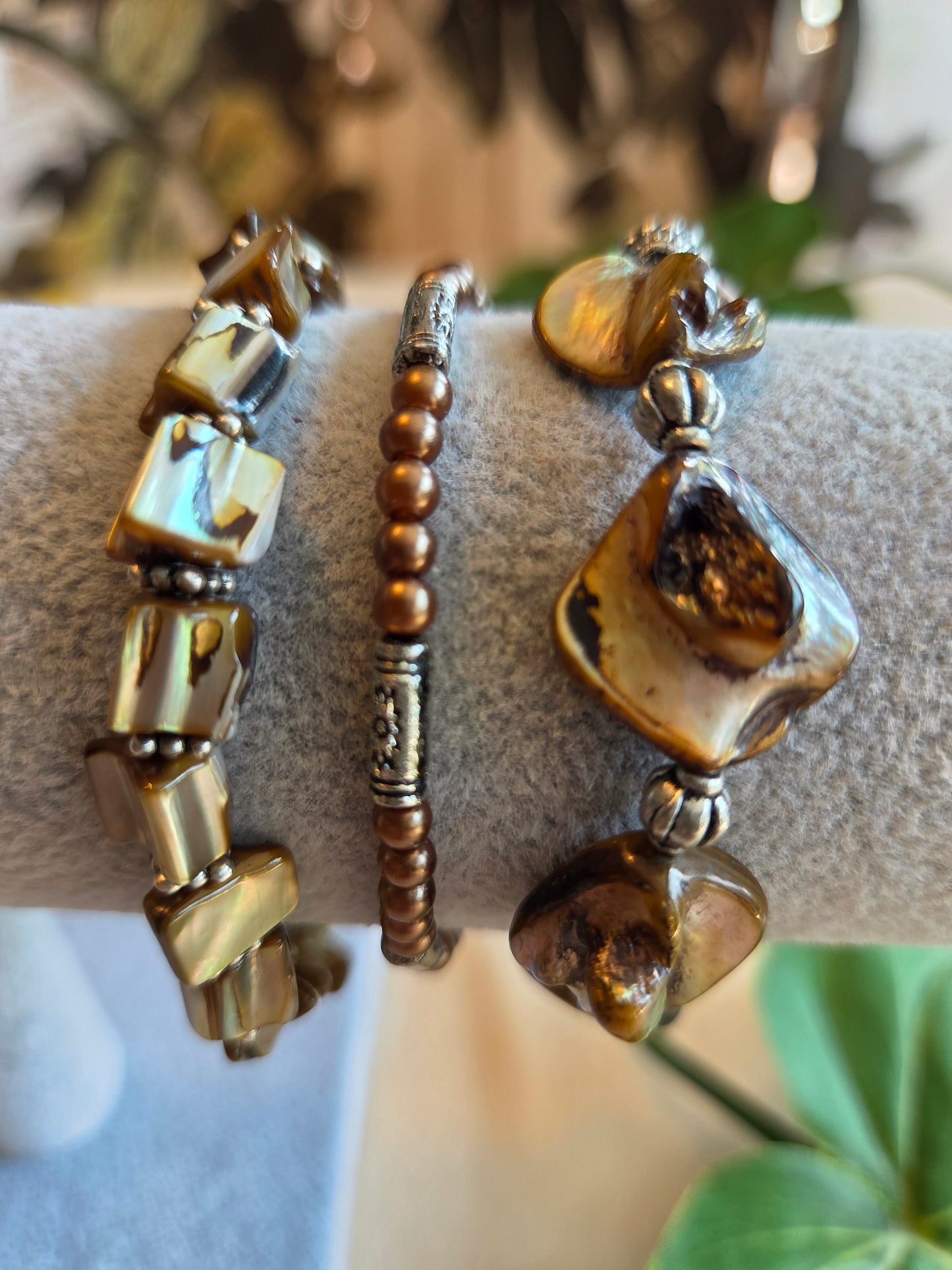 Armbänder Perlen Perlmutt braun 3 er Set