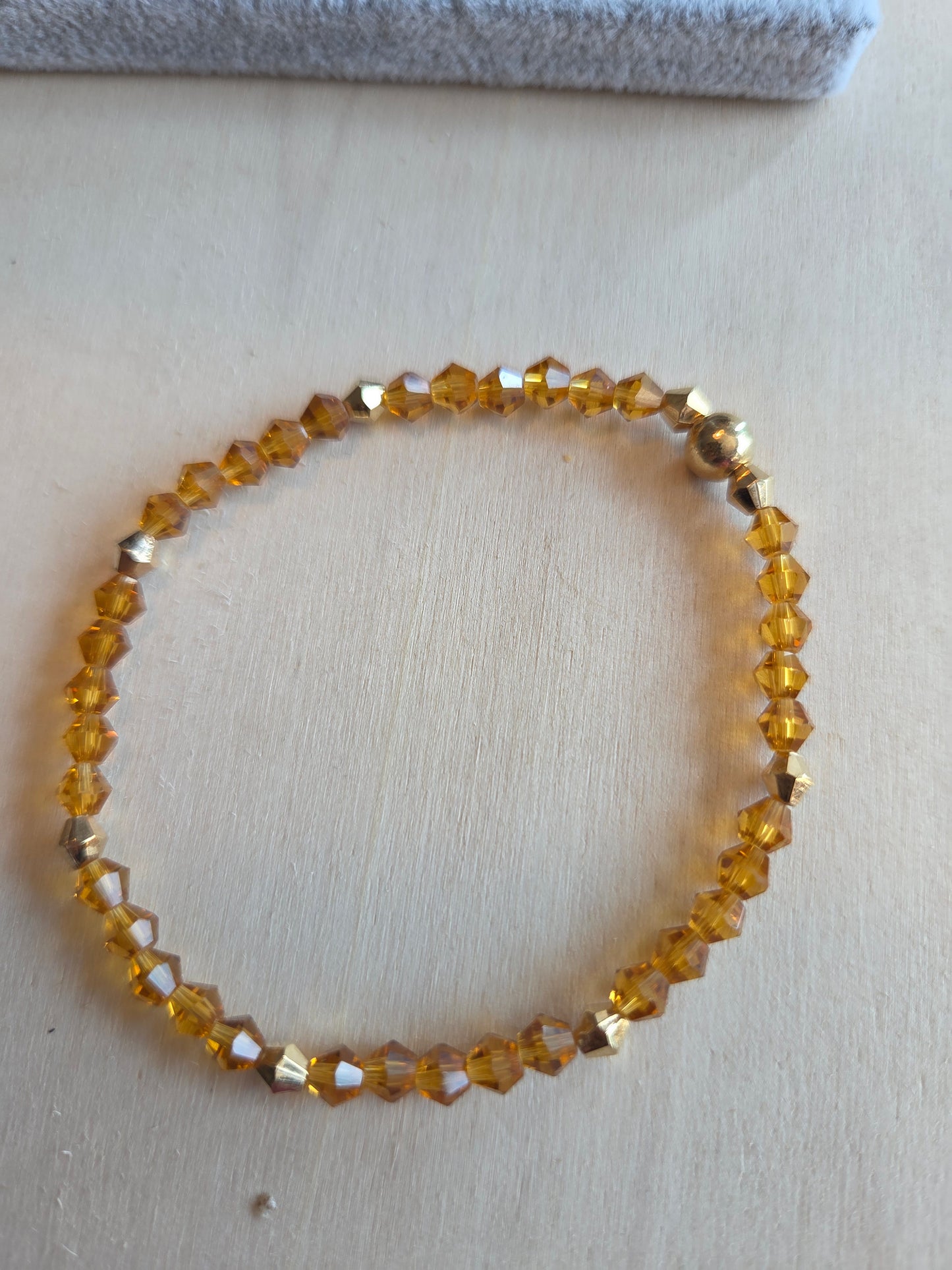 Armbänder Perlen goldbraun Glas 3 er Set
