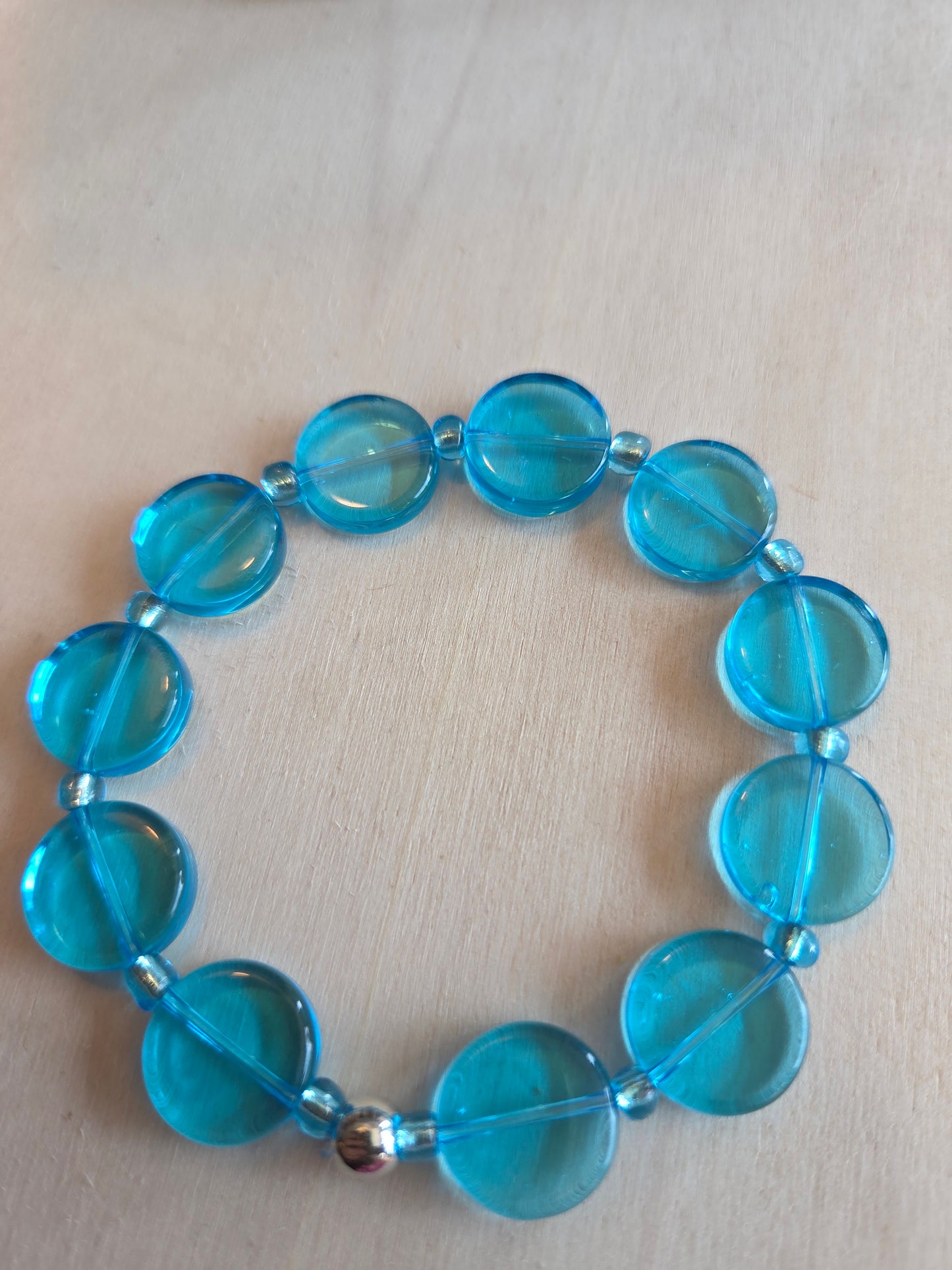 Armbänder Glas Perlen blau mit Herzen3 er Set