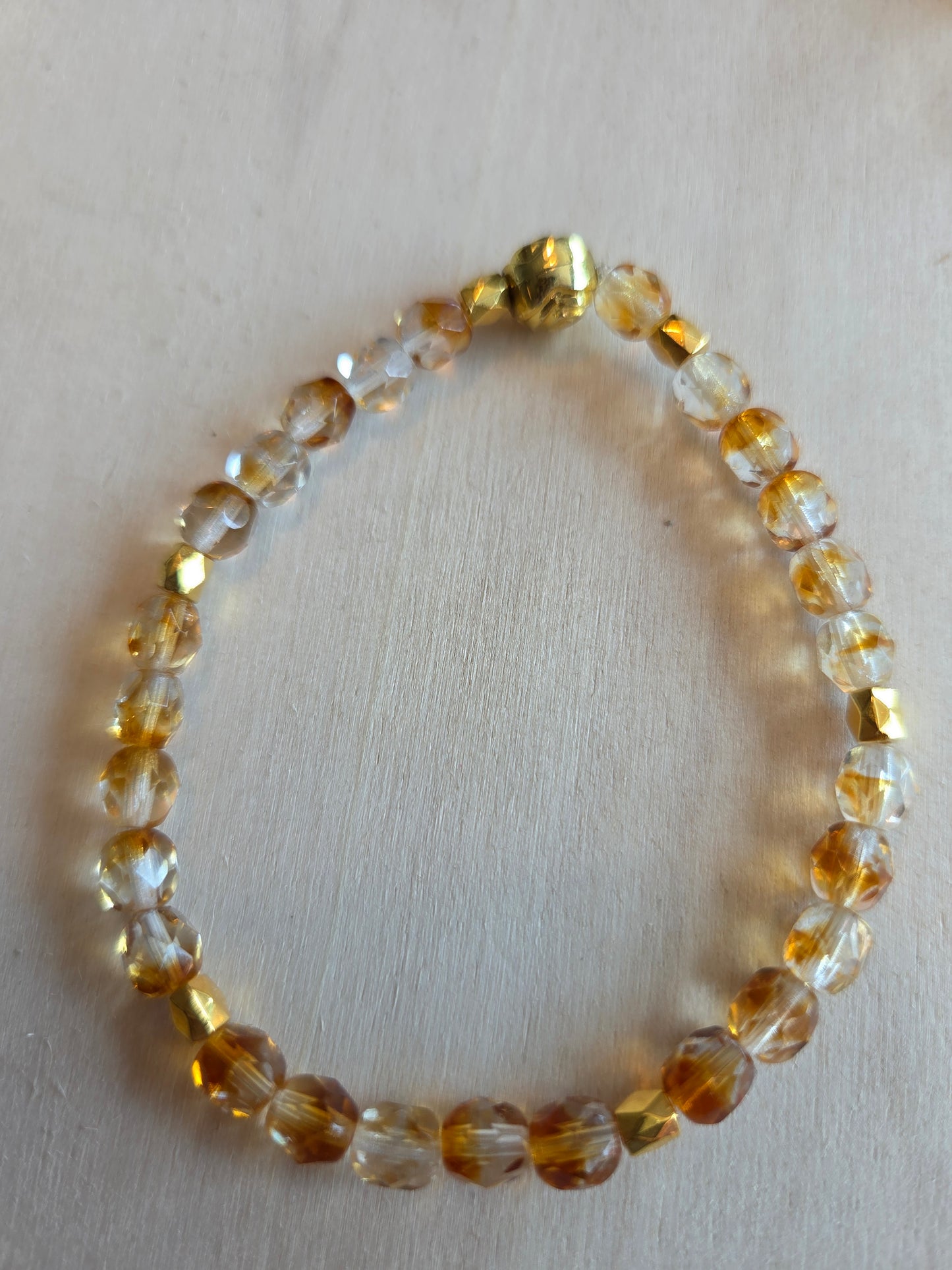 Armbänder Perlen Glas Bernsteinfarbig 3 er Set