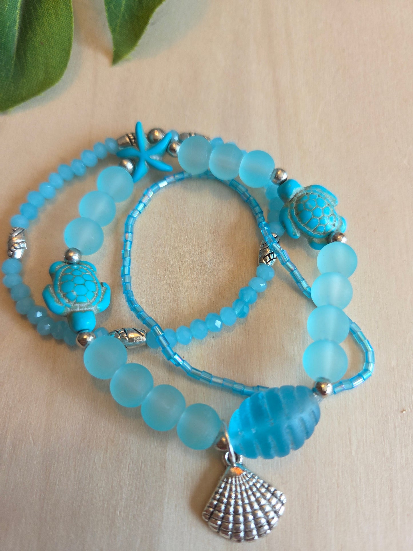 Armbänder Perle mit Schildkröte /Seestern hellblau 3 er Set