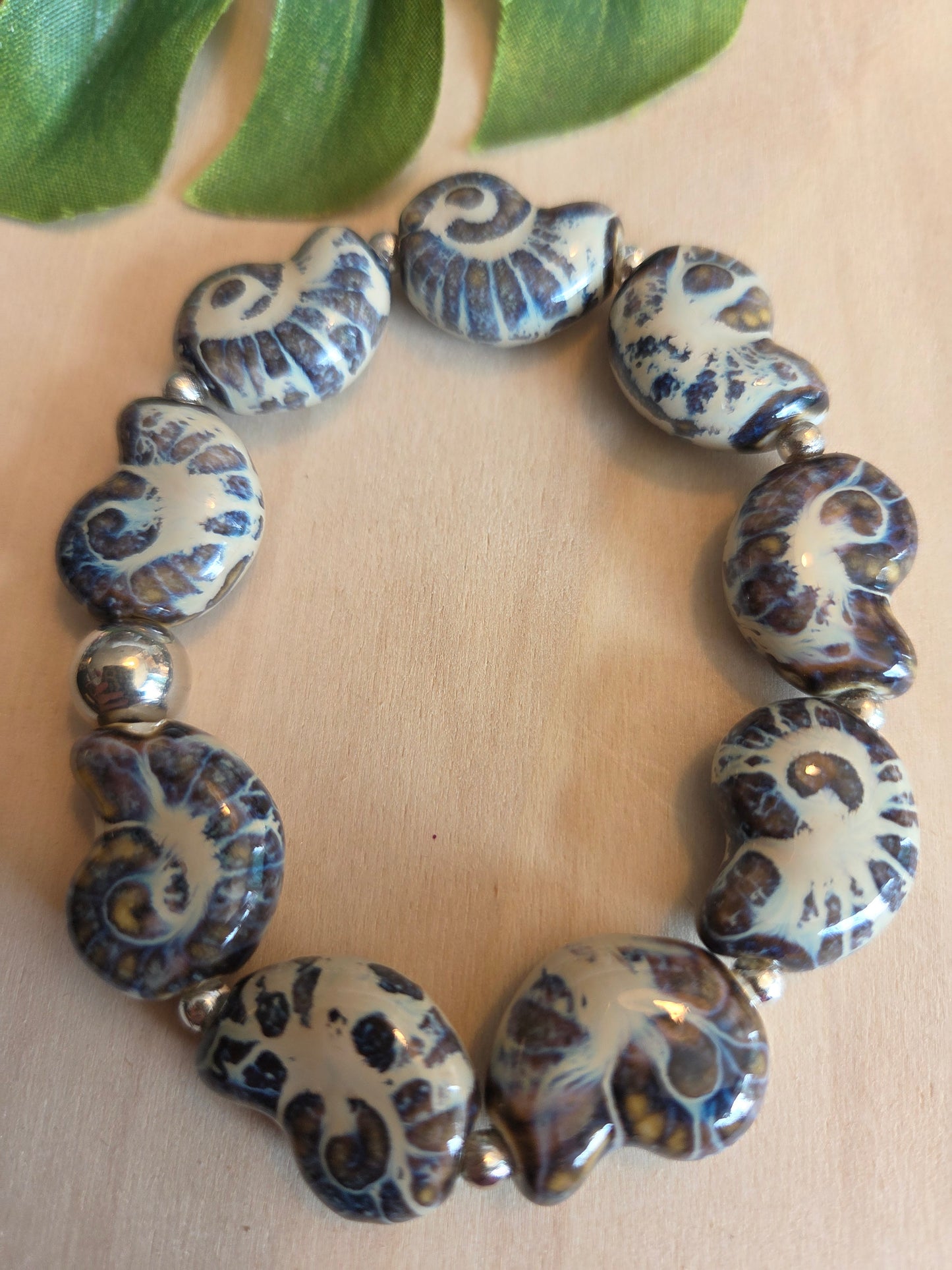 Armbänder Perlen blau mit Muscheln /Schildkröten