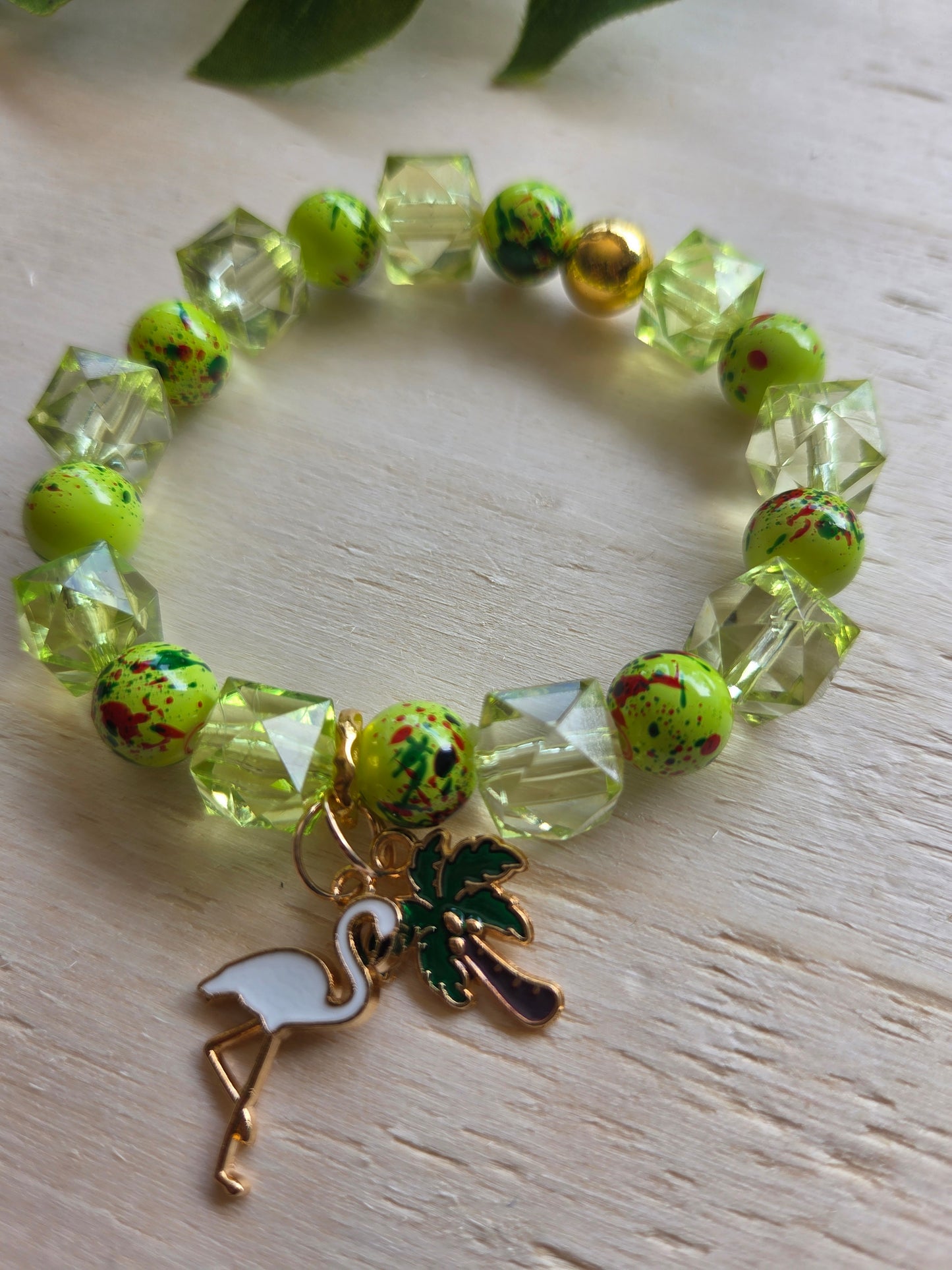 Armbänder mit AH Flamingo/Palmen grün 2er-Set