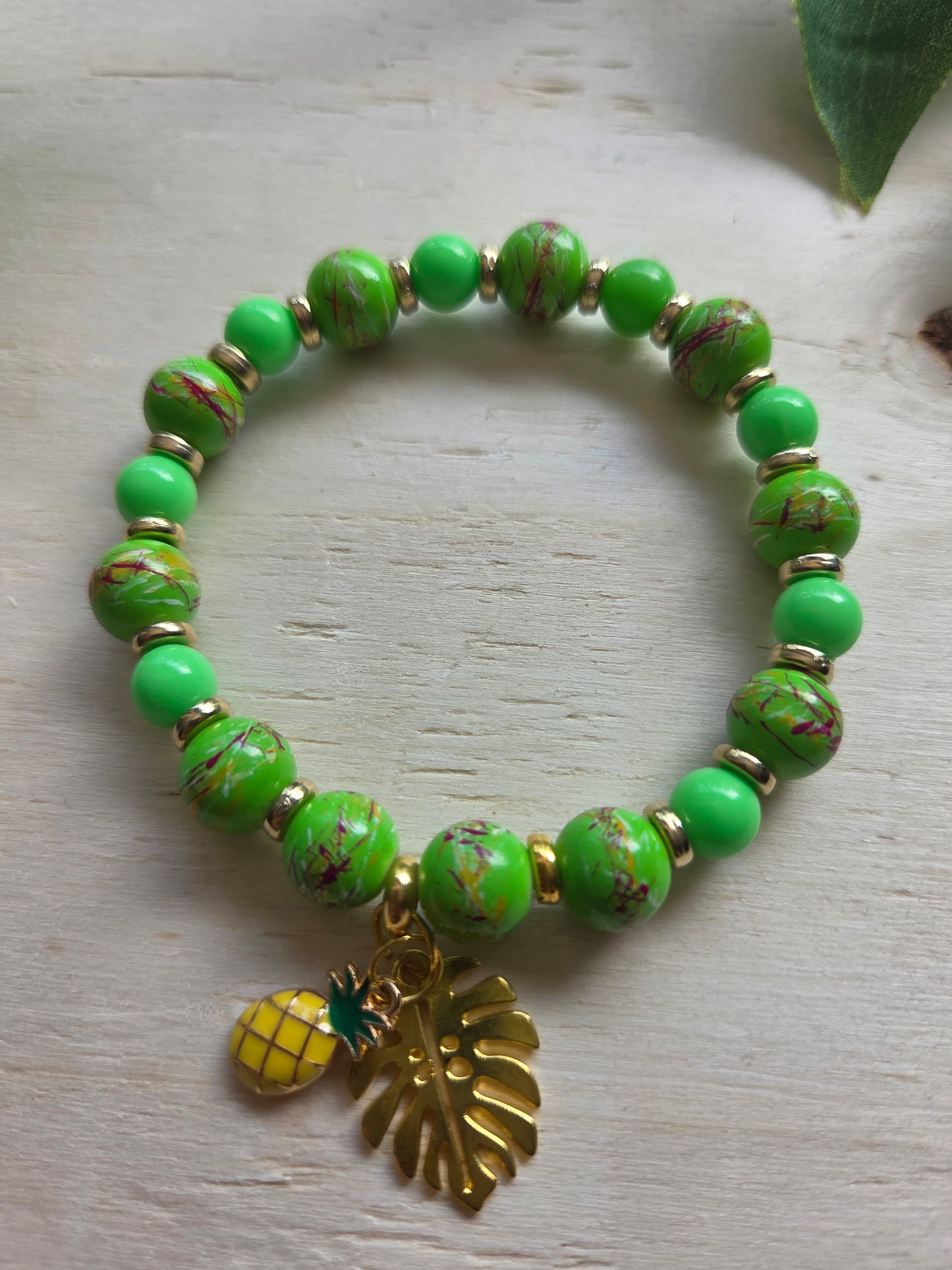 Armbänder grün mit AH Ananas 3er-Set