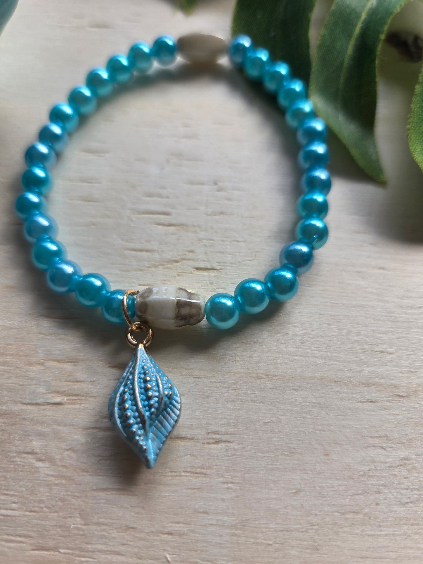 Armbänder mit Muschel und Anhänger blau 3er-Set