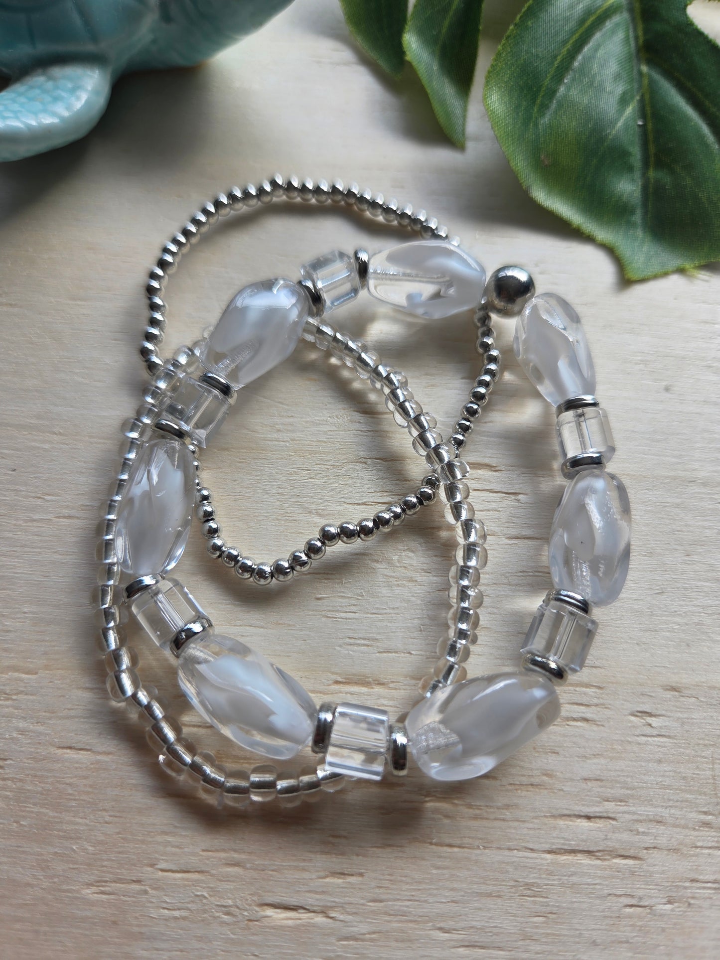 Armbänder mit Seestern weiß klar 4er-Set