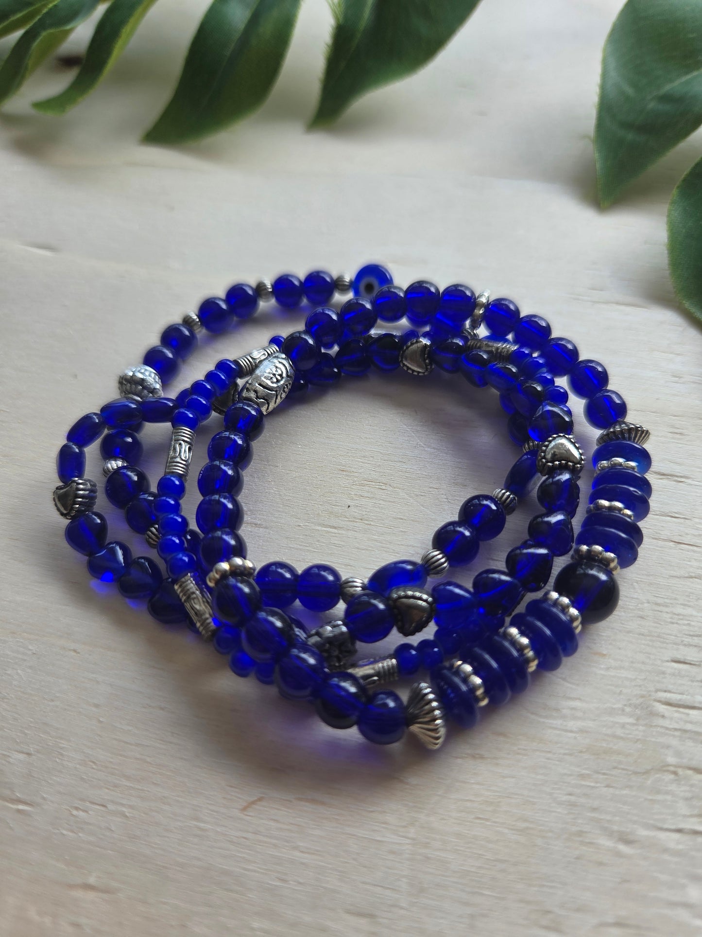 Armbänder Perle sehendes Auge blau 4er-Set