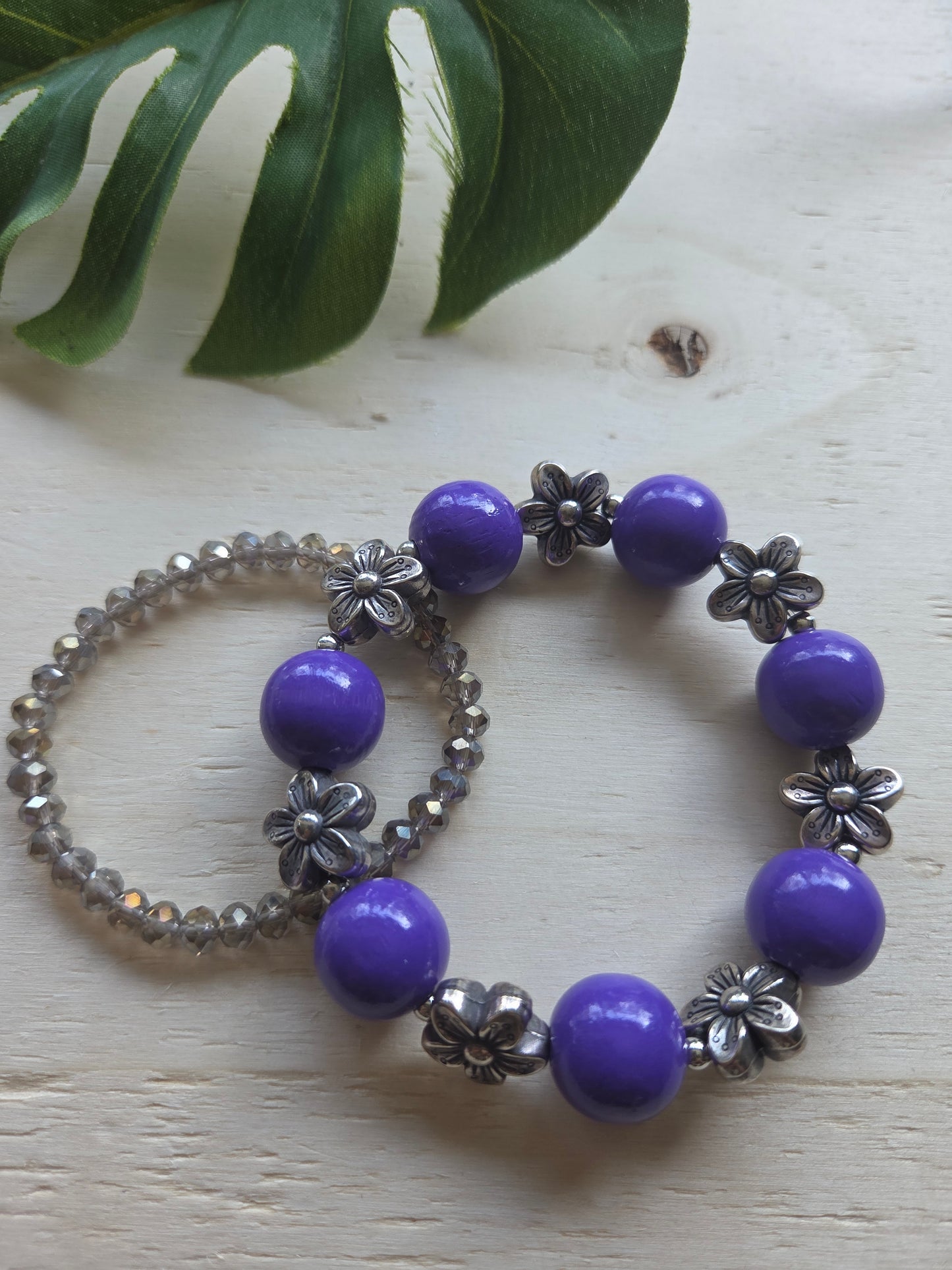 Armbänder Big Lila mit Blüten 3er-Set
