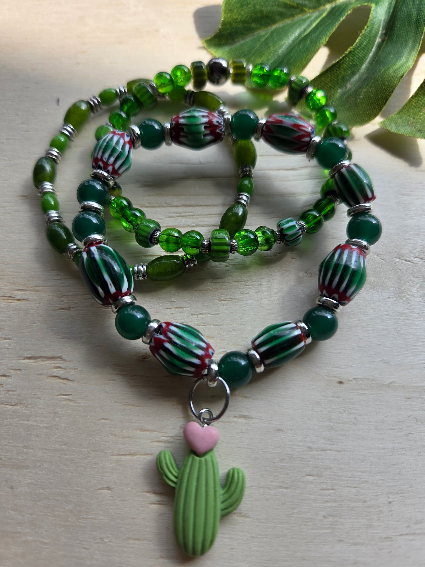 Armbänder grün mit AH Kaktus 3er-Set