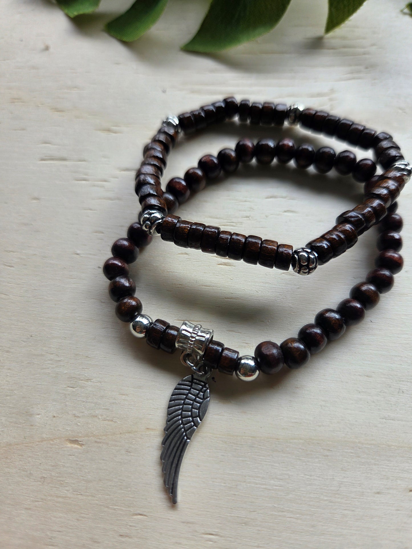 Armbänder Holz braun 4er-Set