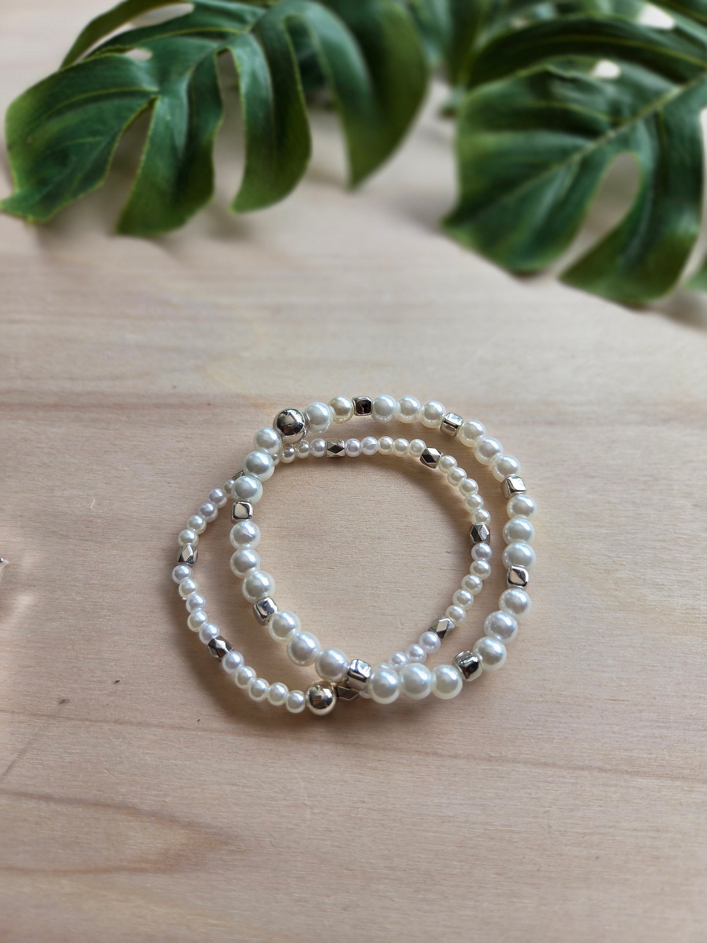 Armbänder mit sehendem Auge weiß 3er-Set