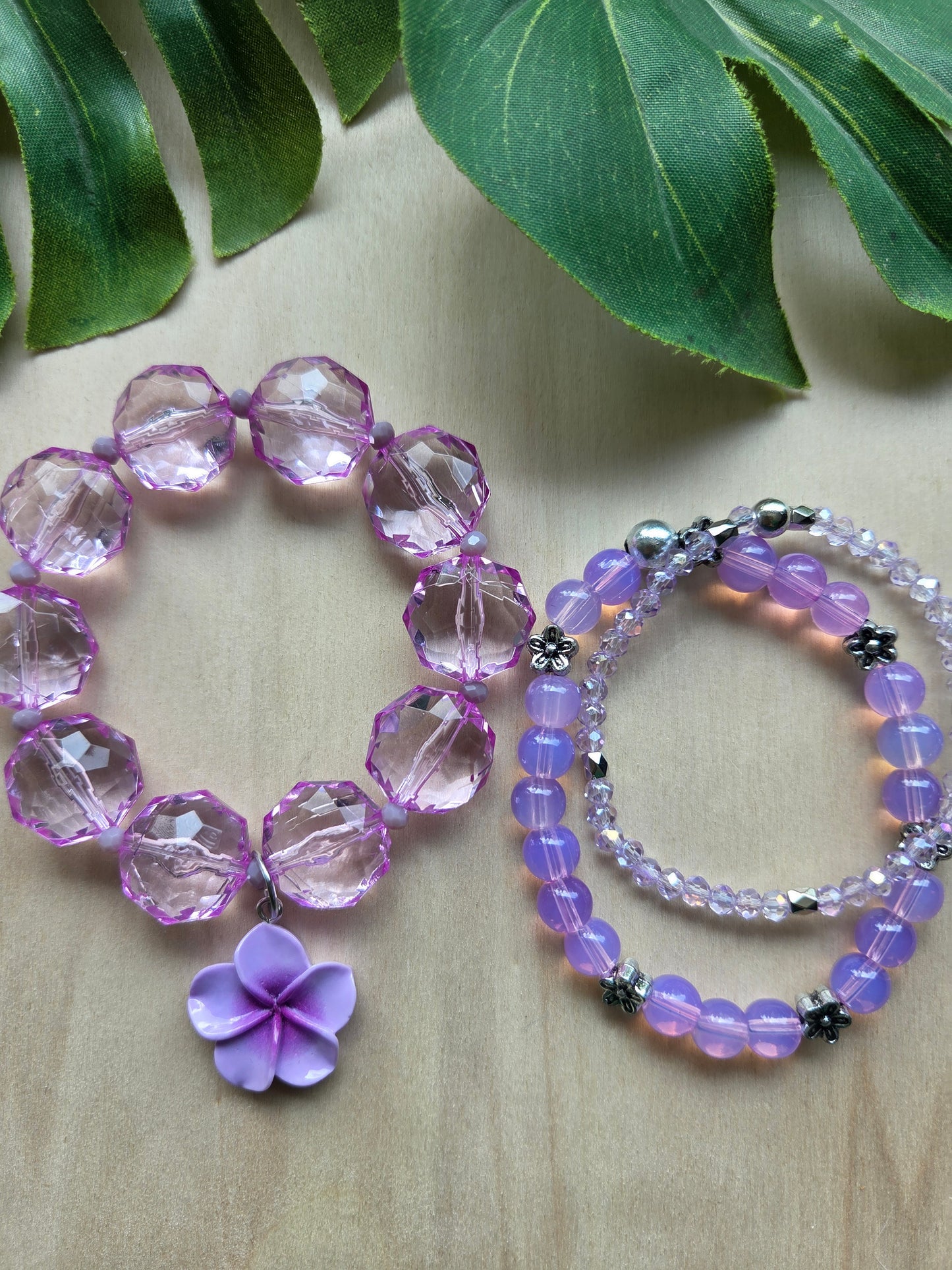 Armbänder mit AH Hibiskus Blüte Flieder 3 er- Set