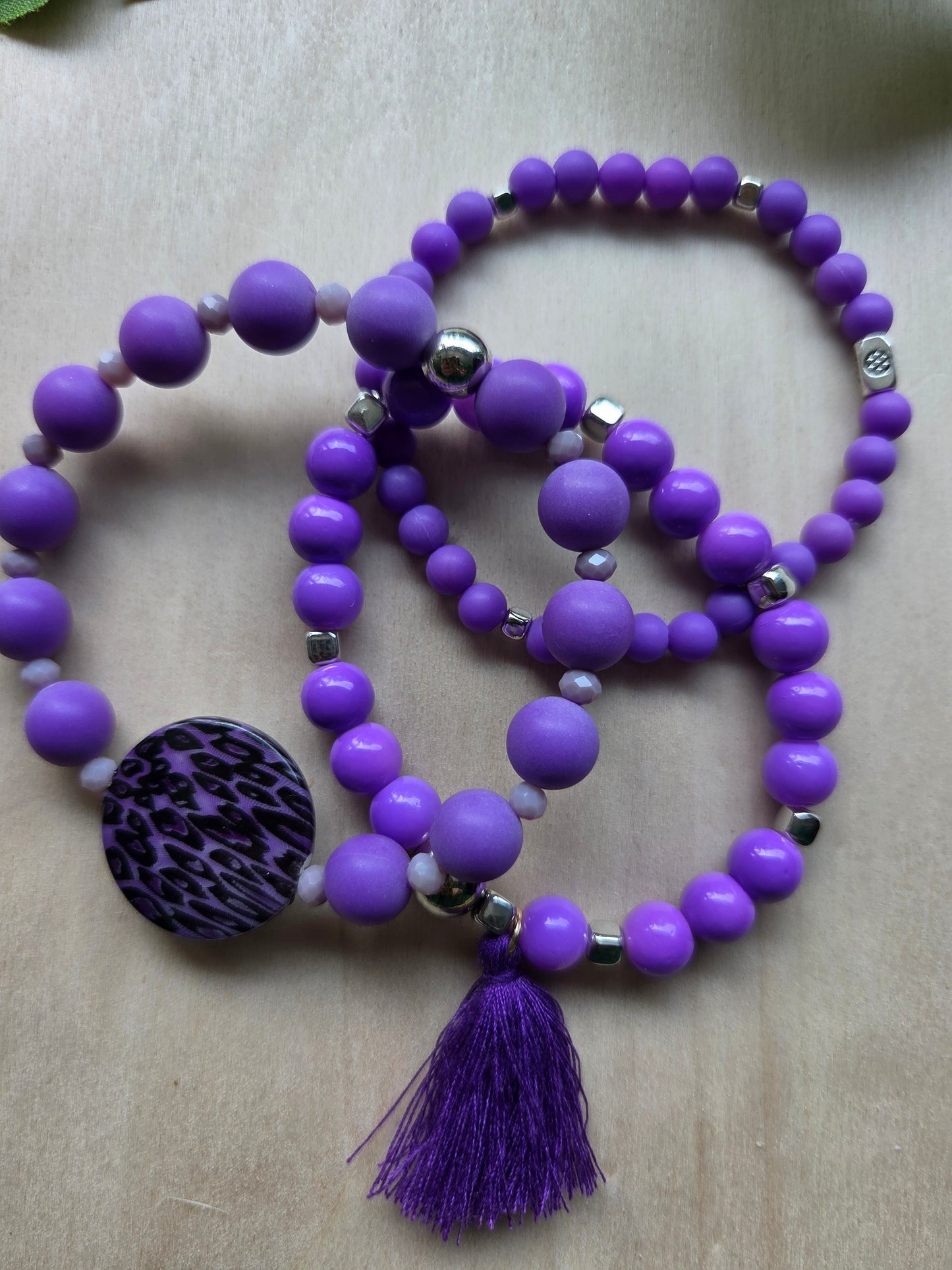 Armbänder mit Leo Perle Lila 3 er-Set