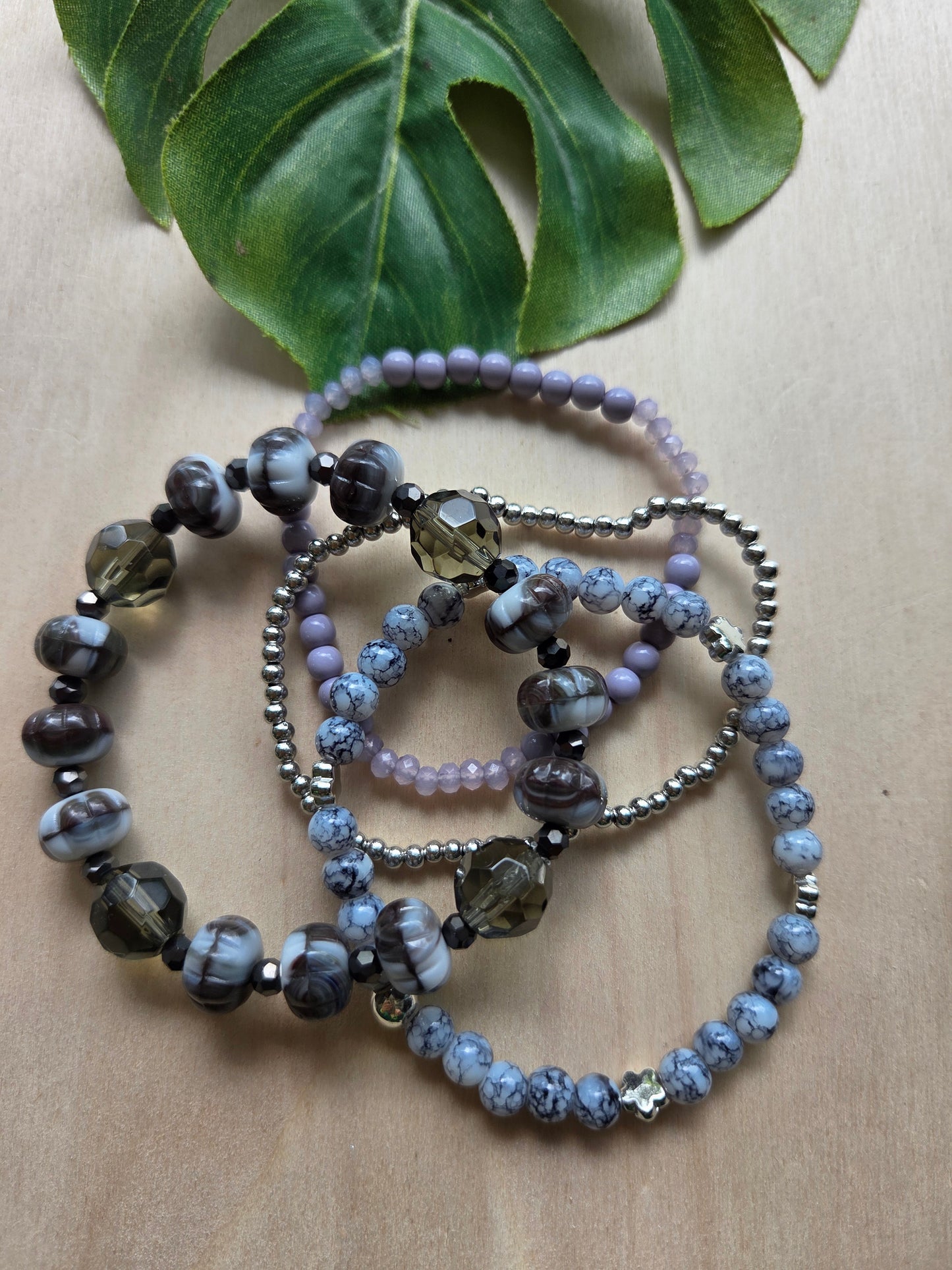 Armbänder Grau Perlen 4er-Set