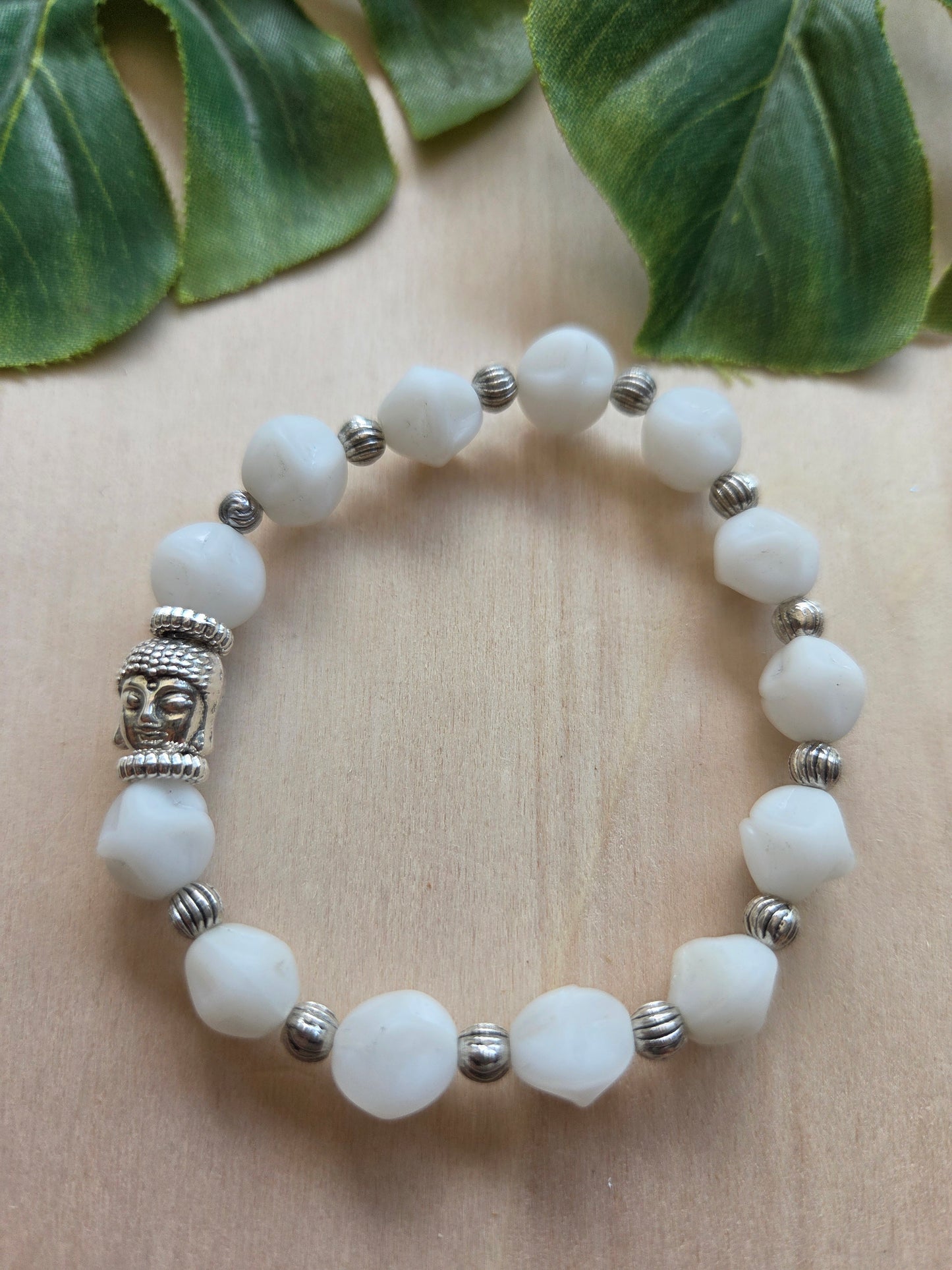 Armbänder Weiß mit Buddha 3er- Set