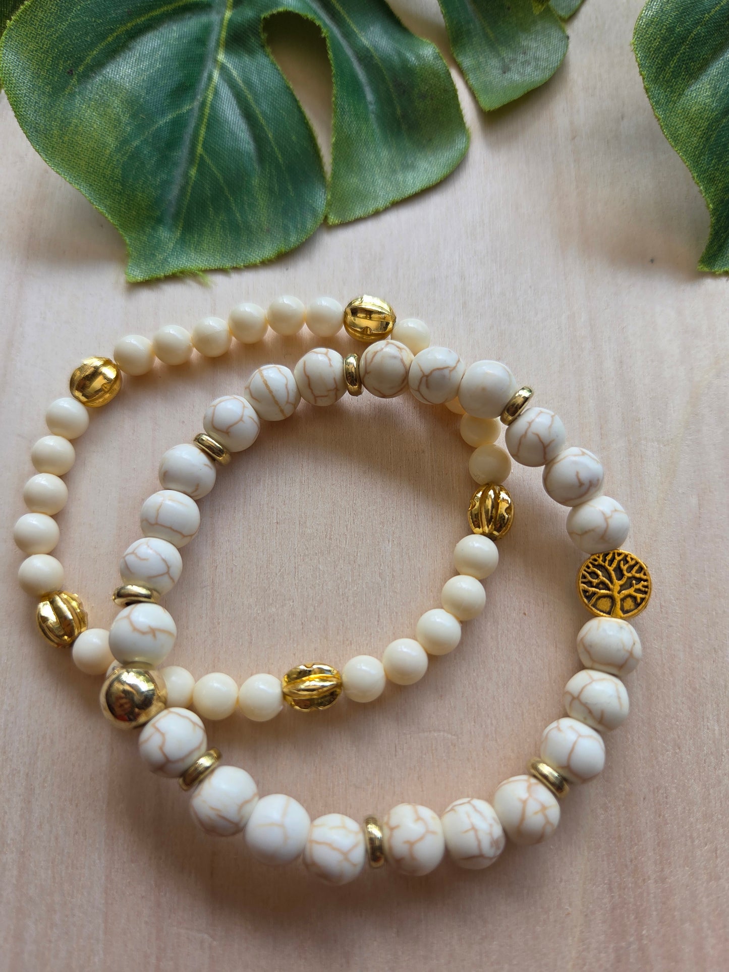Armbänder mit Big Kugeln Beige 3er- Set