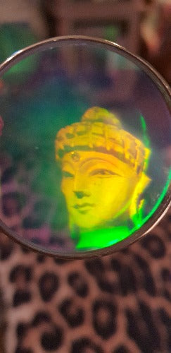 Halskette mit Perlen und Anhänger Hologramm