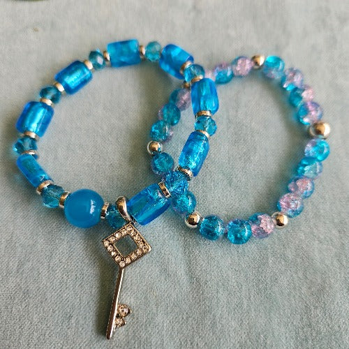 Armband 2er-Set blau mit Schlüssel