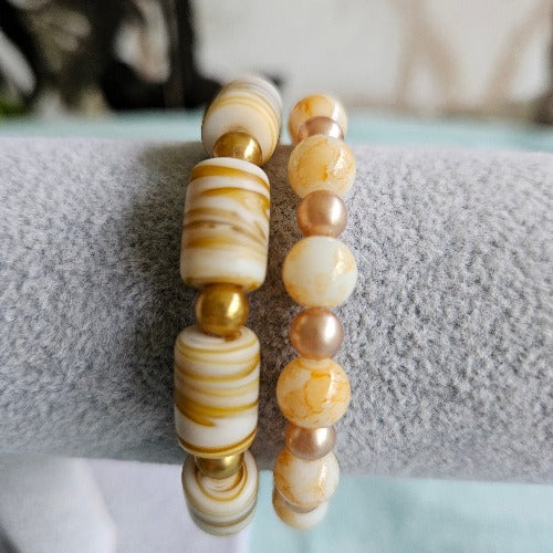 Armbänder  beige  Naturperlen