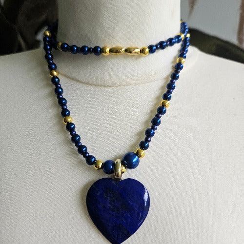 Halskette  Naturperlen Lapis blau mit Lapis  Herz