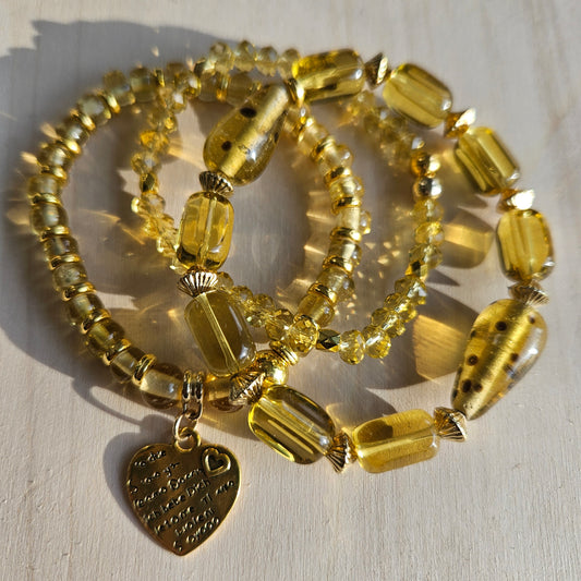 Armbänder Glas Perlen Gelb/Gold mit Herz 3 er Set