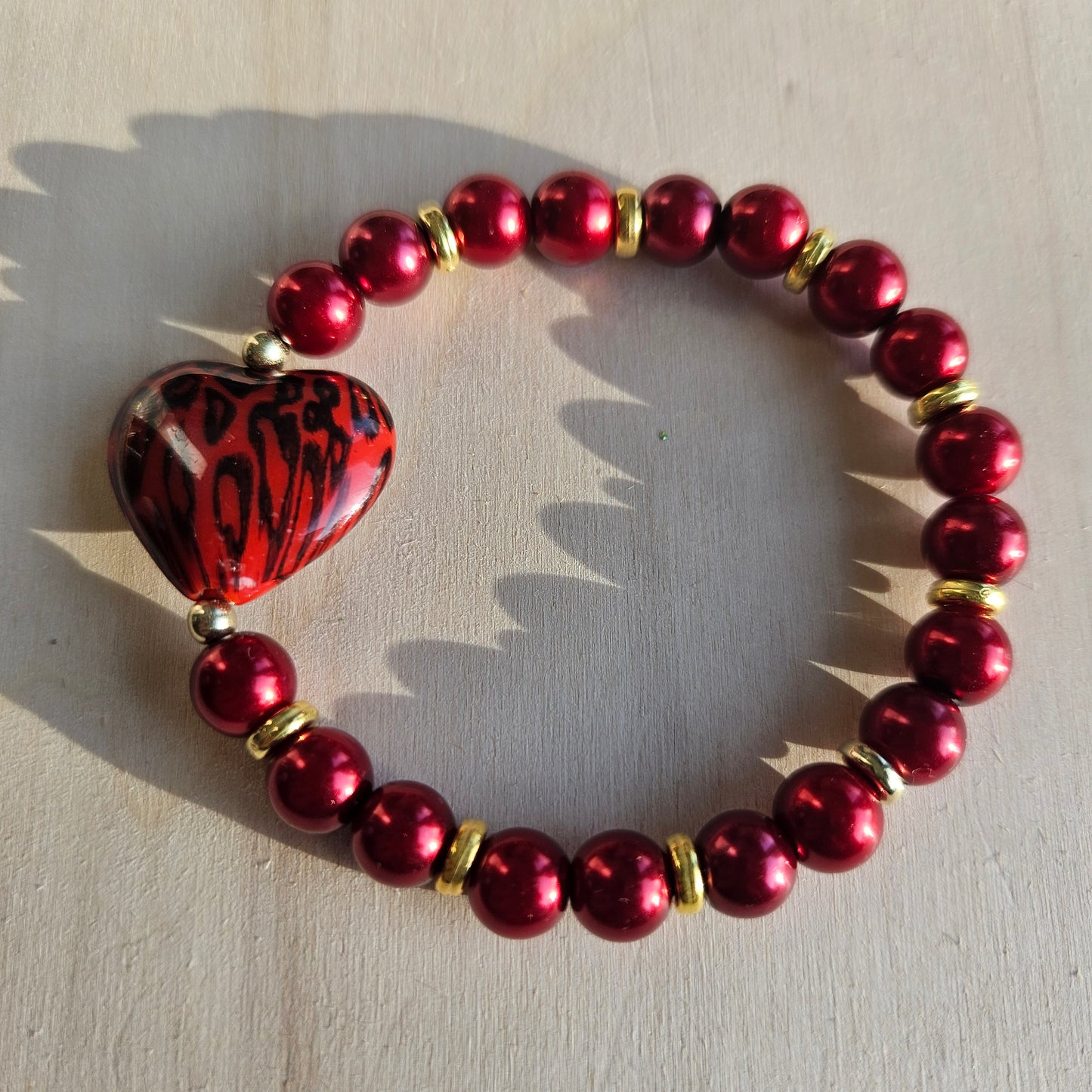 Armbänder Perlen rot mit Herz 3 er Set