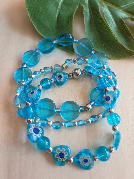 Armbänder Glas Perlen blau mit Herzen3 er Set