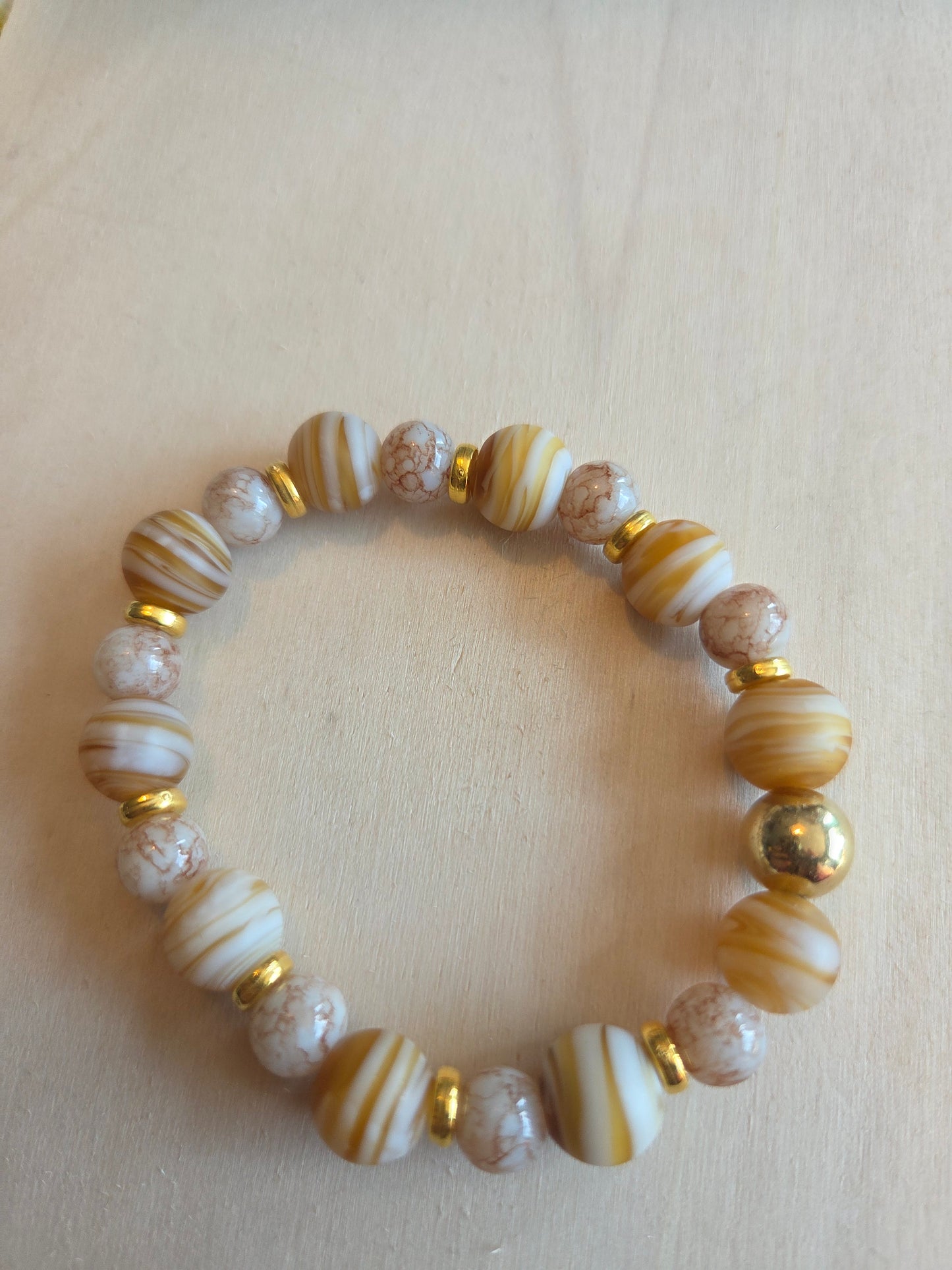 Armbänder  Perlen beige  4 er Set