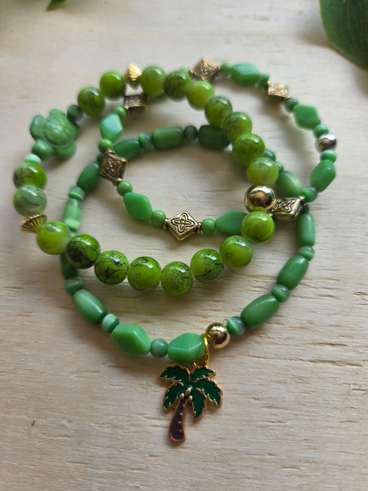 Armbänder grün mit AH Palme /Schildkröte 3 er-Set