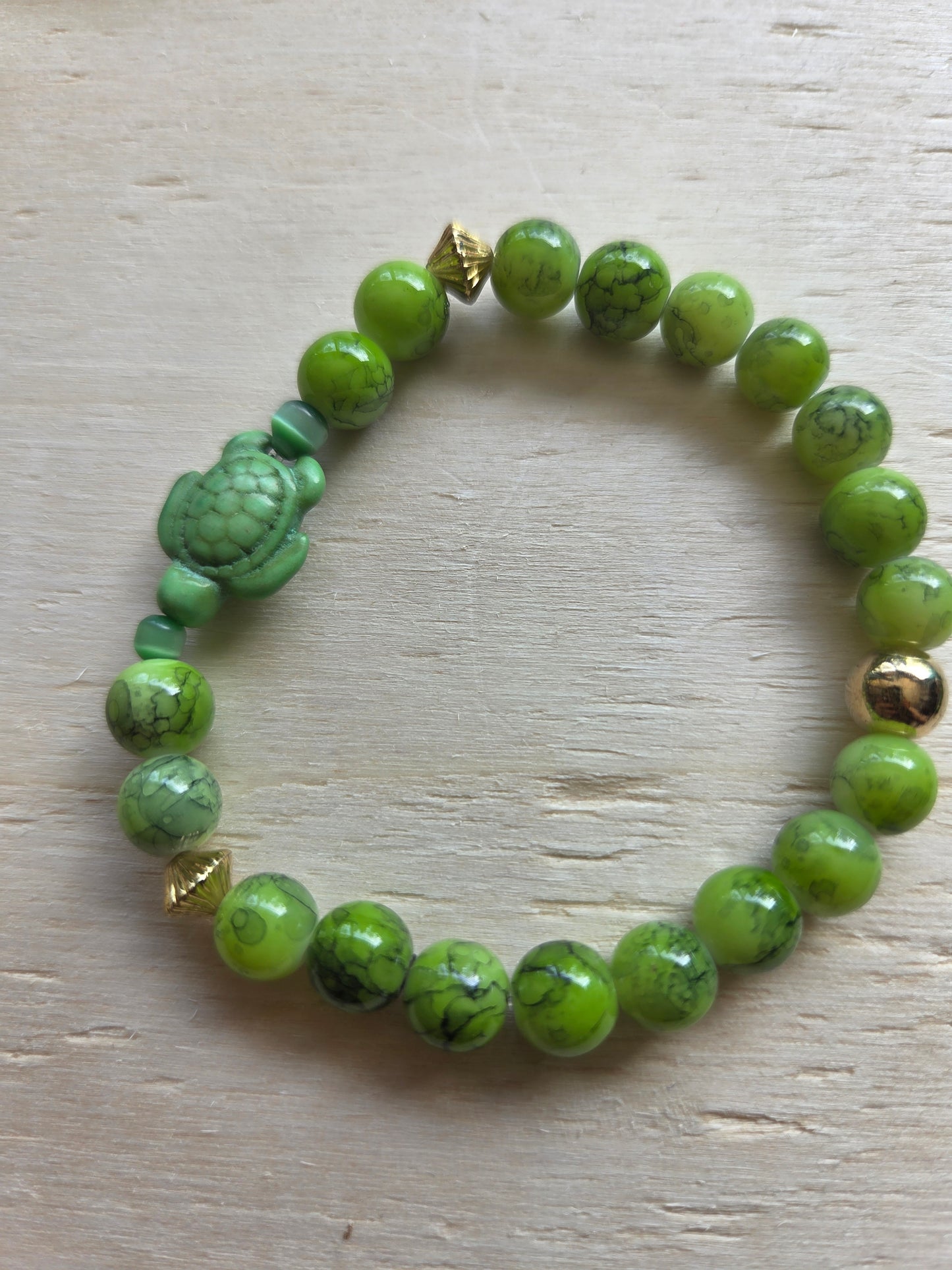 Armbänder grün mit AH Palme /Schildkröte 3 er-Set