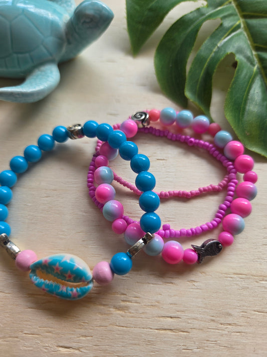 Armbänder mit Muschel bunt 4er-Set