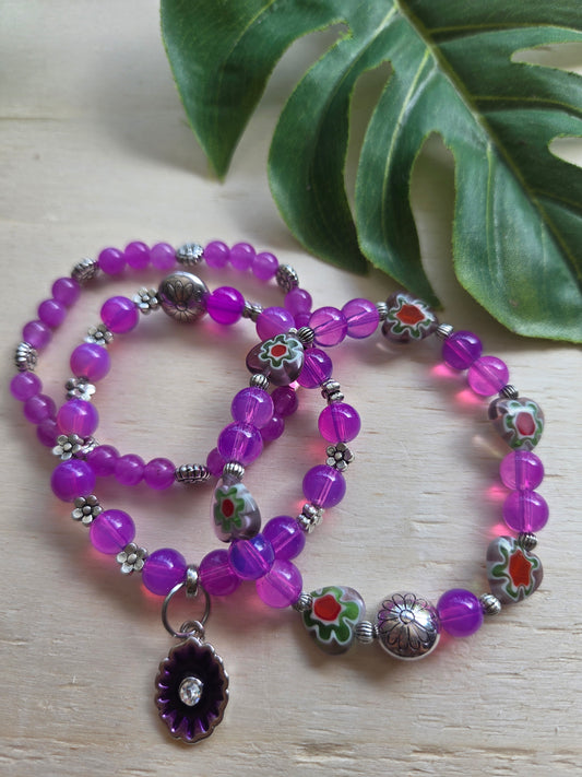 Armbänder mit Blüten Glas Lila
