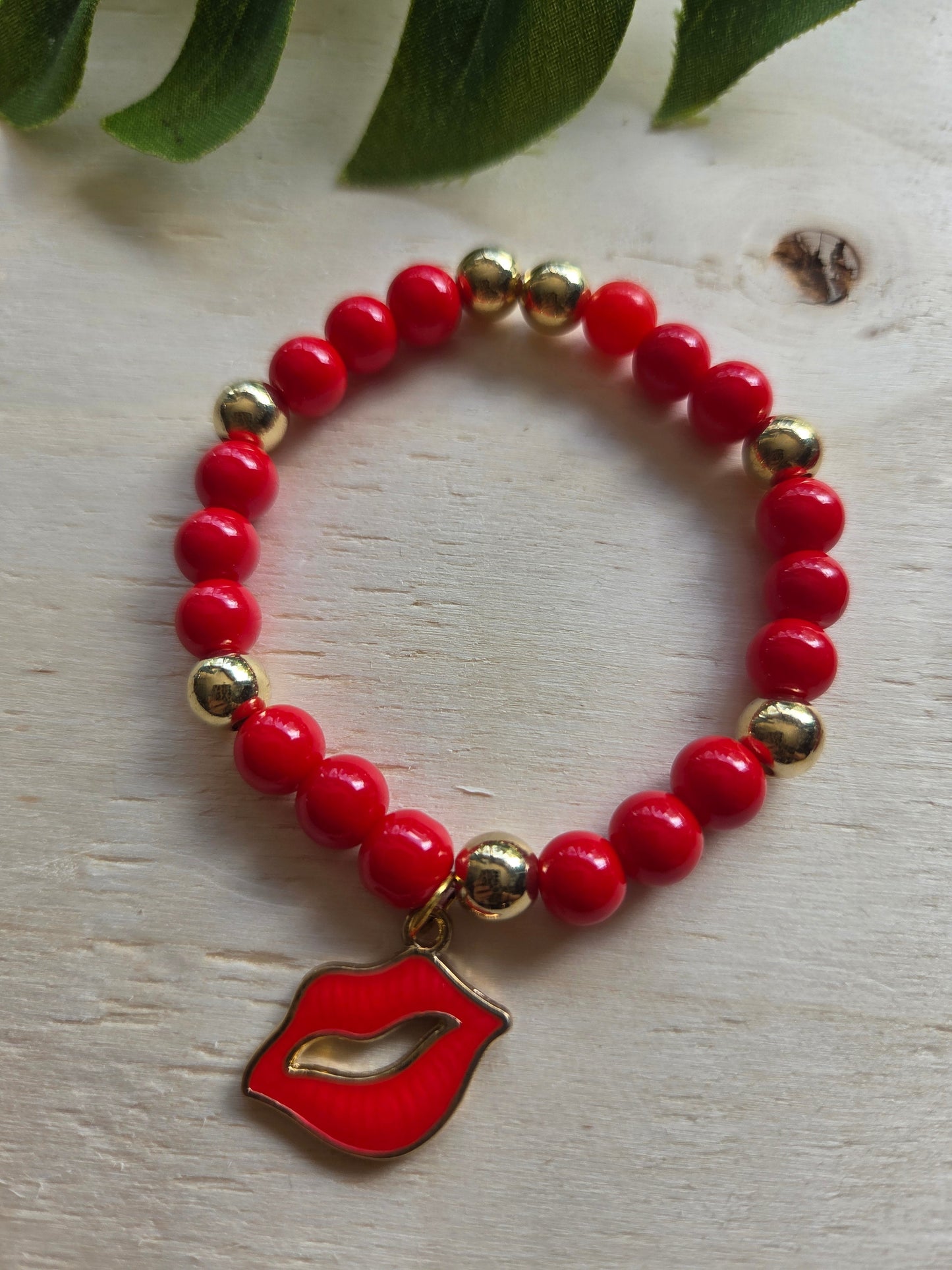 Armbänder rot mit  Kussmund AH 3er-Set