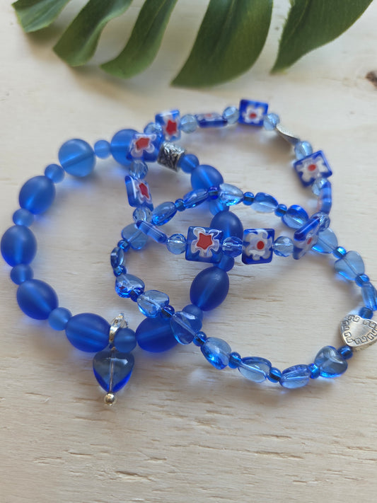 Armbänder Glas Blau Blüten/Herz Perlen 3er-Set