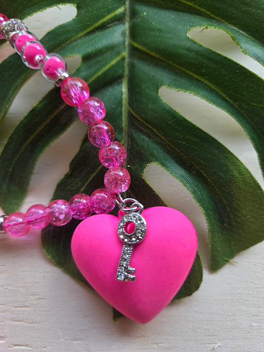 Halskette mit AH Herz Pink und Schlüssel