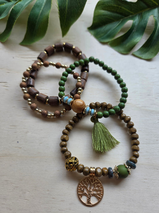 Armbänder Holz Braun mit AH Lebensbaum 4er-Set