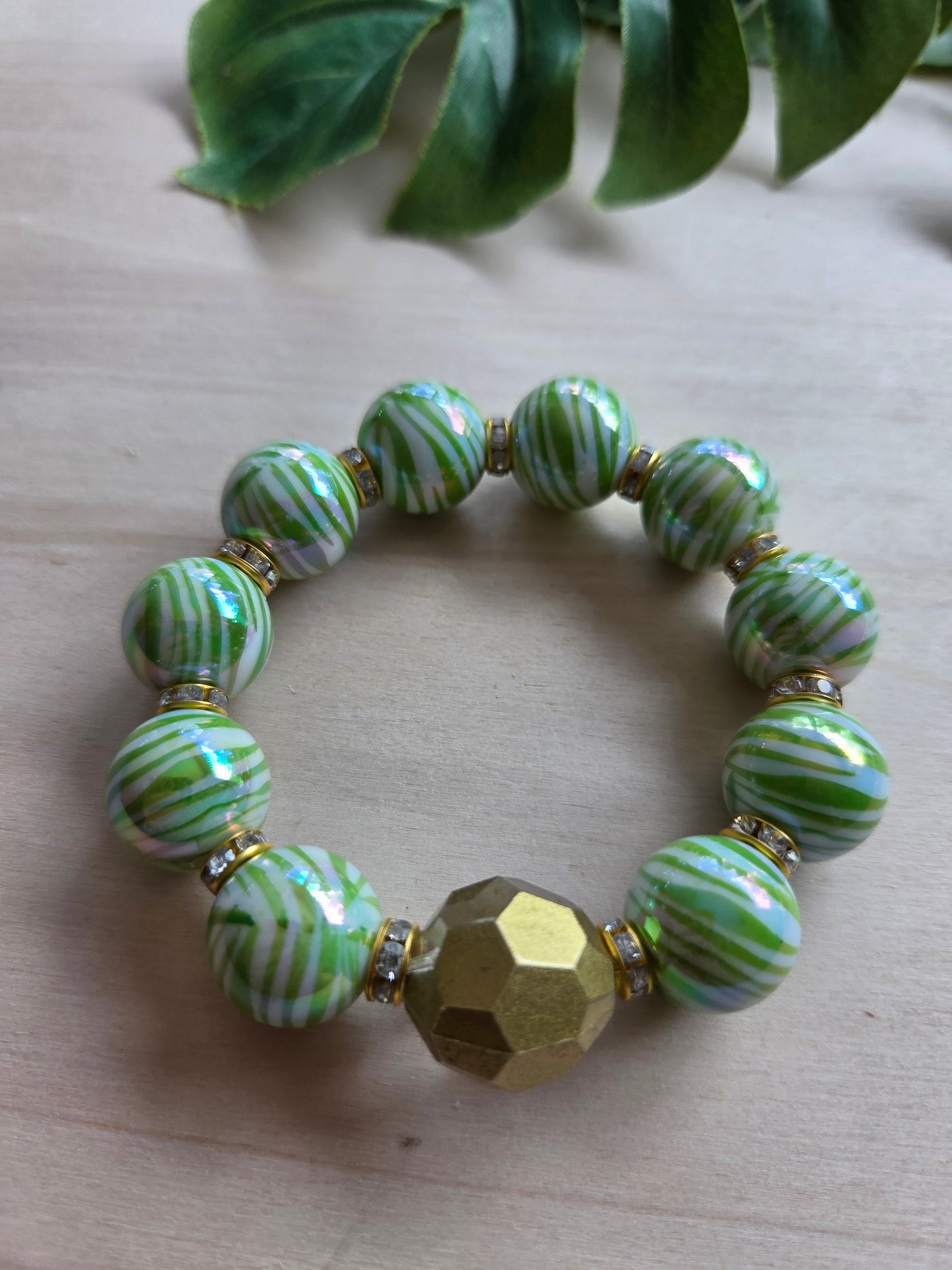 Armbänder grün mit Tigerperlen  3er-Set